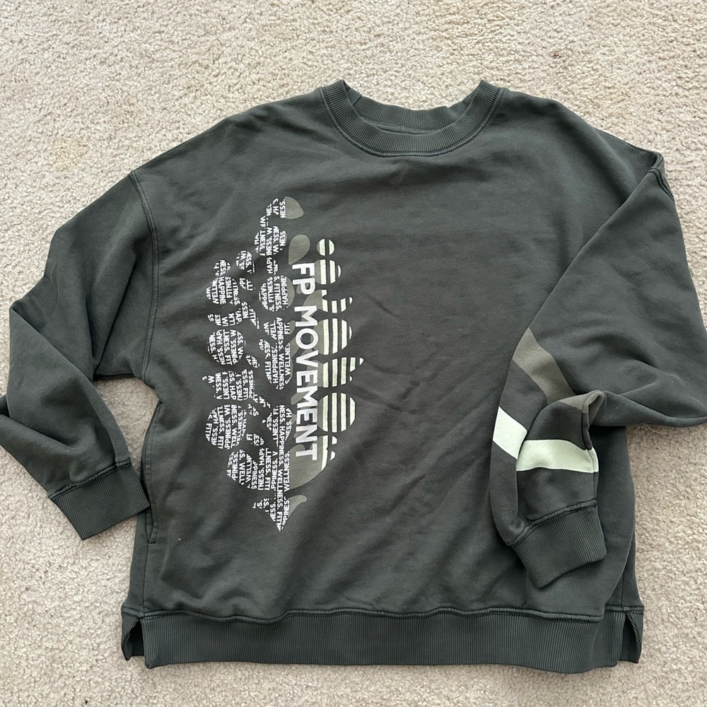 NWT fp movement free people green sweatshirt size small holly